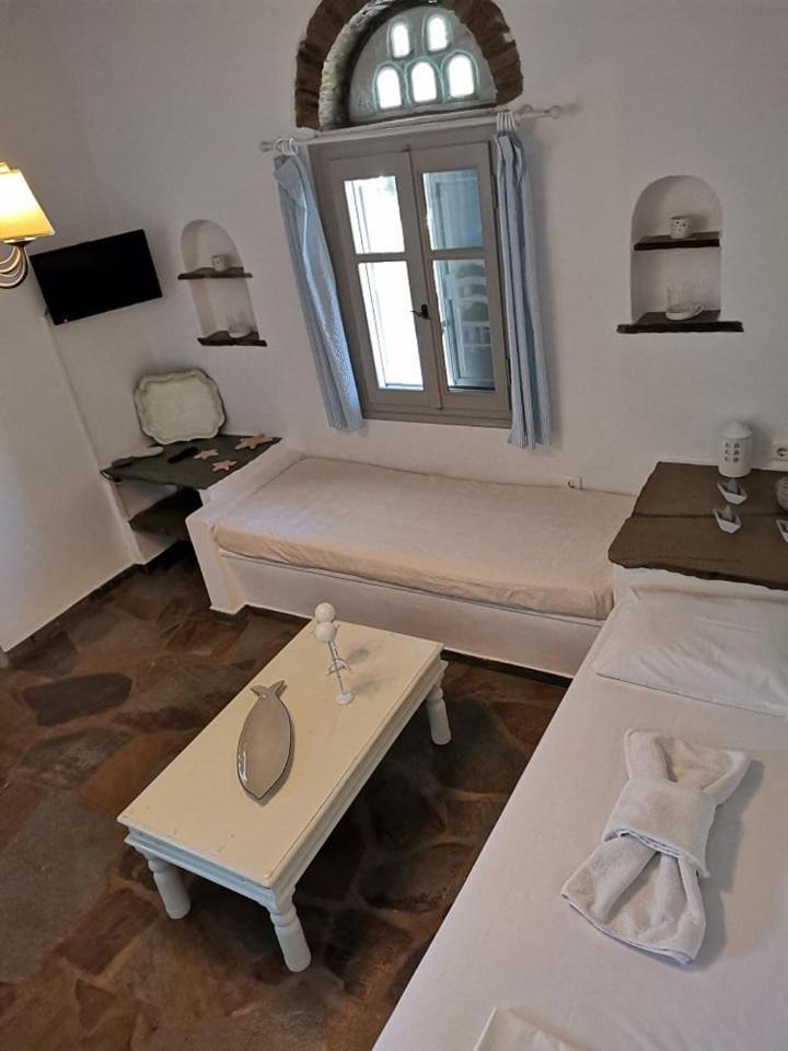 Elia Apartments Agios Romanos Exterior photo