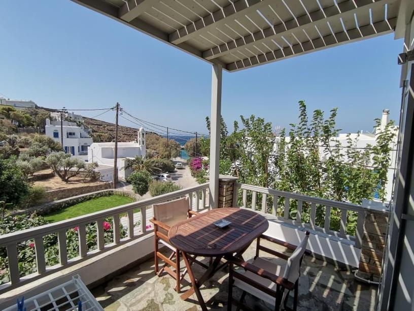 Elia Apartments Agios Romanos Exterior photo