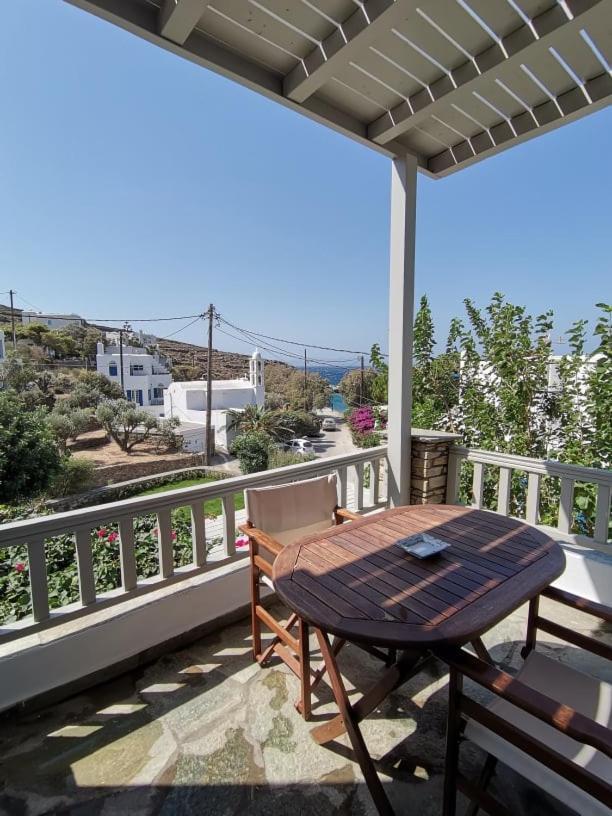 Elia Apartments Agios Romanos Exterior photo